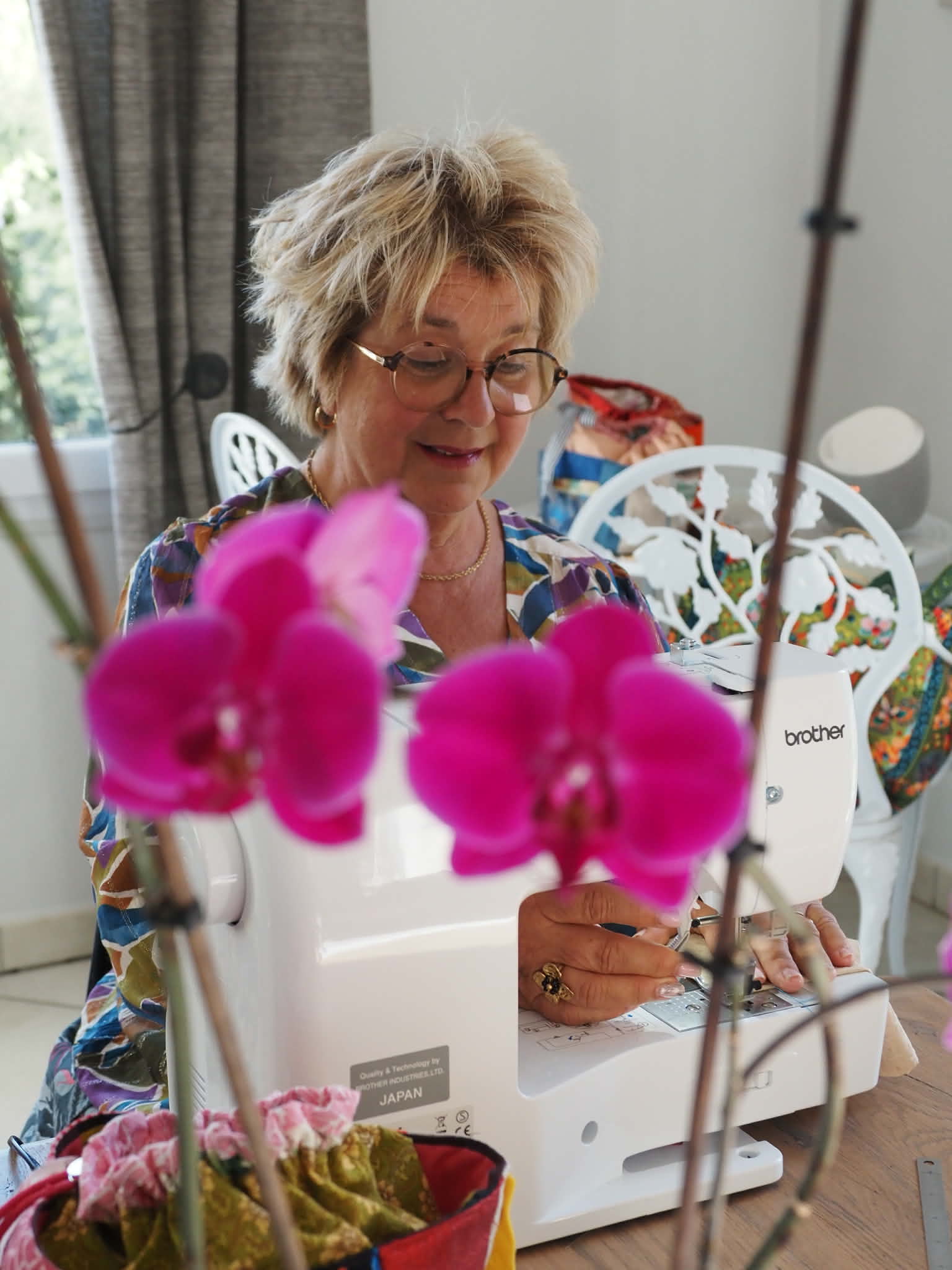 Claudine Perrot, couturière artisanale à Les Montils près de Blois